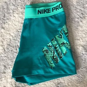 Nike Pros